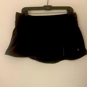 Lululemon Black tennis skirt
